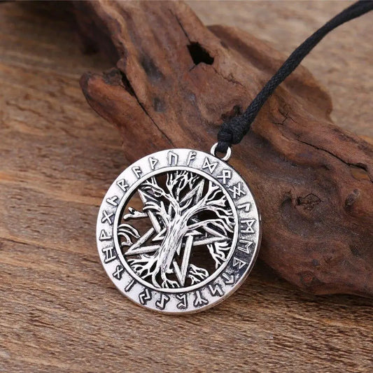 collar yggdrasil