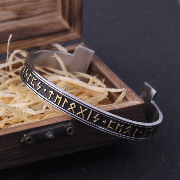 pulsera artesanal runas