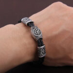brazalete de brujula vikinga