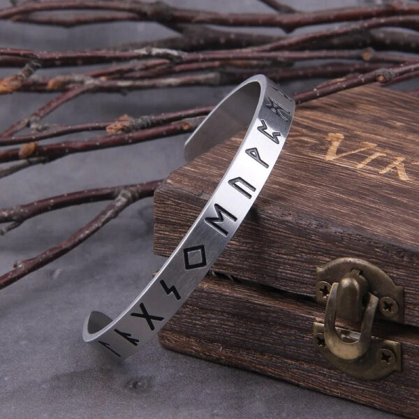 pulsera de runas vikingas