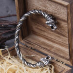 brazalete vikingo oso