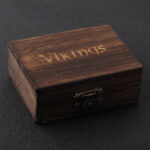 collar diente lobo madera