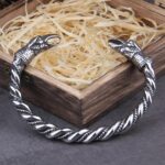 pulsera cuervo