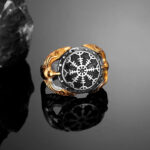 anillo de brujula