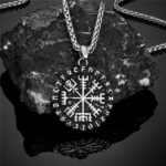 collar vegvisir