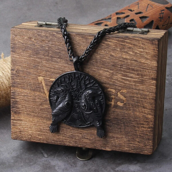 colgante hugin munin negro