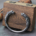 brazalete vikingo dragon nordico