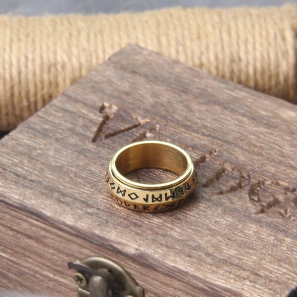 anillo hombre runas vikingas oro