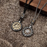 collares vikingos brujulas