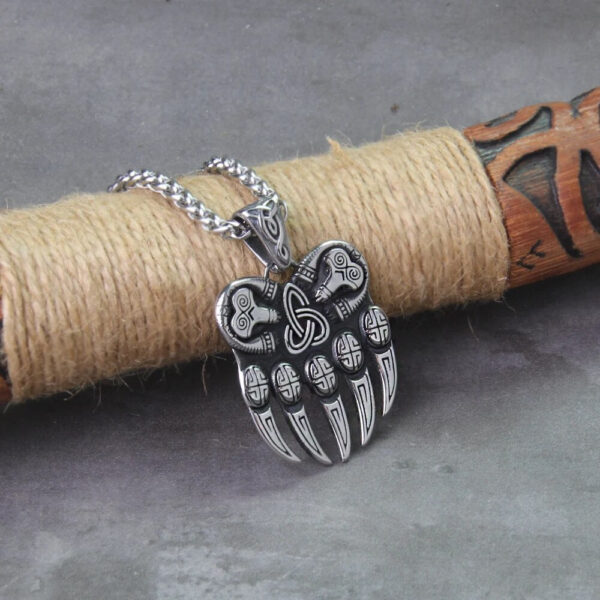 collar vikingo pata oso
