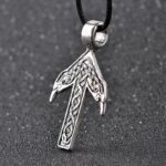 collar runa tyr