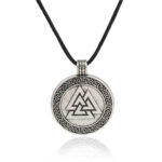collar valknut