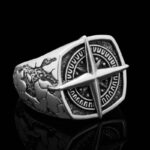 anillo vikingo brújula