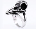 anillo de cuervo