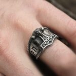 anillo martillo de thor mjolnir