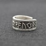 anillo runas