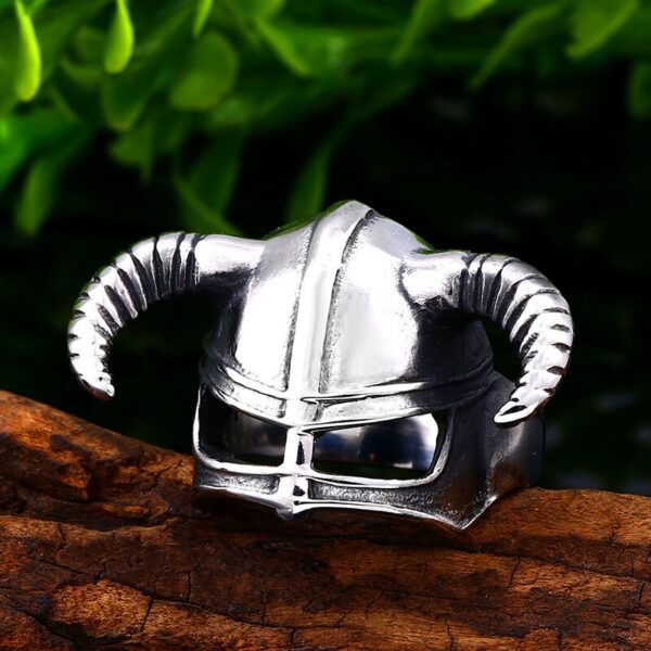 anillo vikingo casco