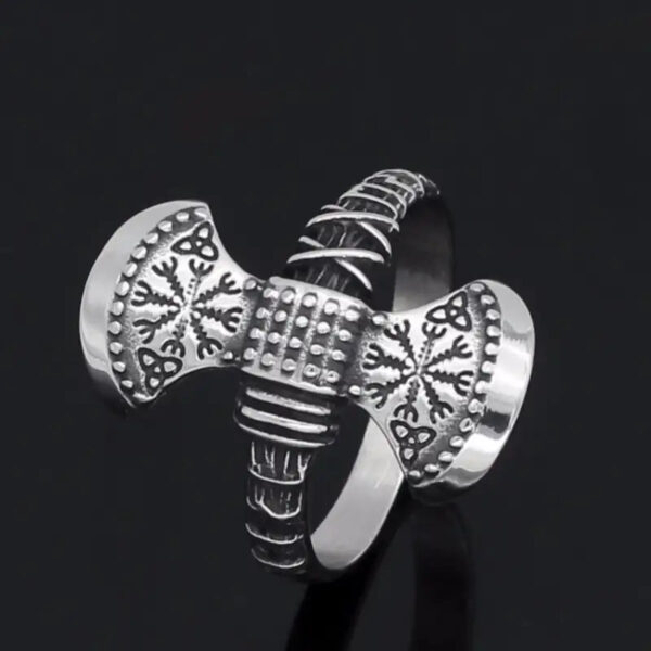 Anillo Hacha Vegvisir