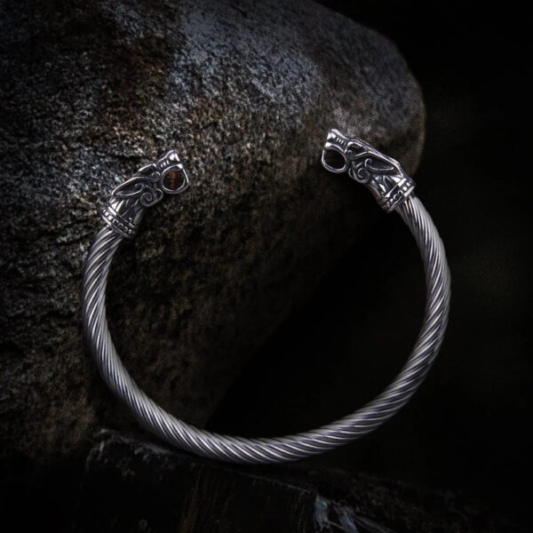 Brazalete Vikingo Lobos