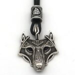 colgante de lobo