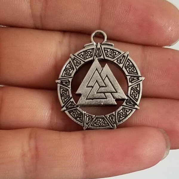 Collar Vikingo Valknut