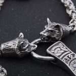 colgante arma vikinga