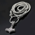 colgante de vikingo mjolnir