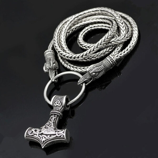 colgante de vikingo mjolnir