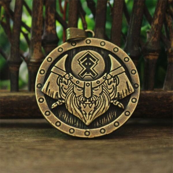 Collar guerrero vikingo