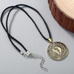 colgante cuervos vikingo