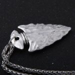 collar vikingo vegvisir