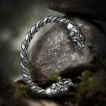 pulsera de lobo